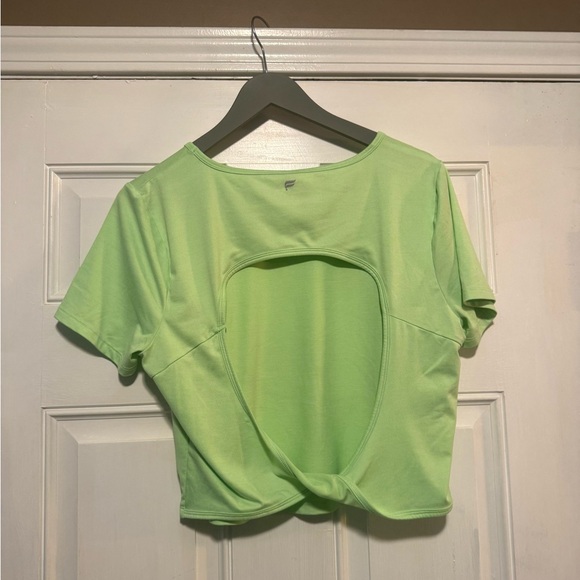 Fabletics Light Green Crop Top - Picture 2 of 3